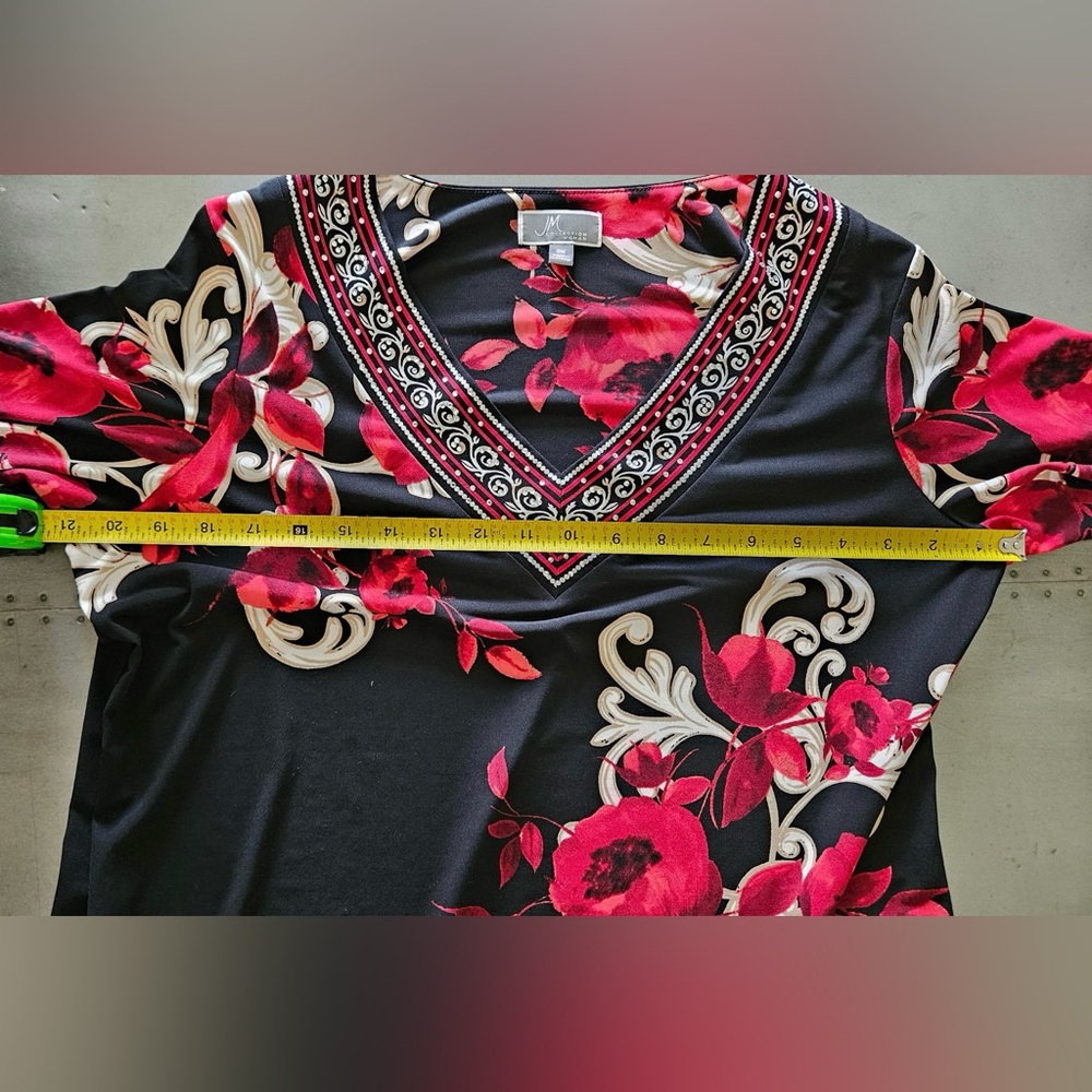 JM Collection 0X Embellished Floral Border Tunic Top Black Red Stretch 3/4 Slv - Picture 5 of 7